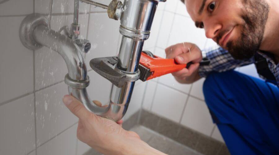 Professional same day plumber in West Bend, IA